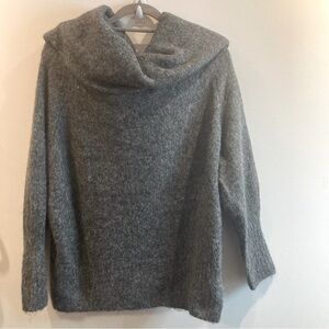 H&M Sz L Alpaca Blend Cowl Neck  Wide Cuff and Hem Sweater
